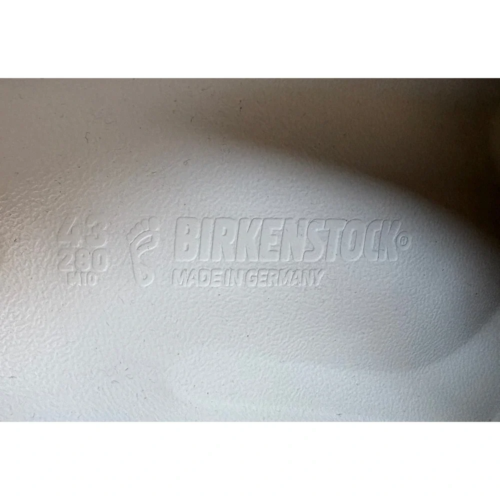 Birkenstock clogs clean